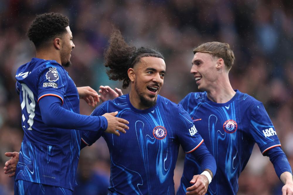 球迷目瞪口 球迷目瞪口